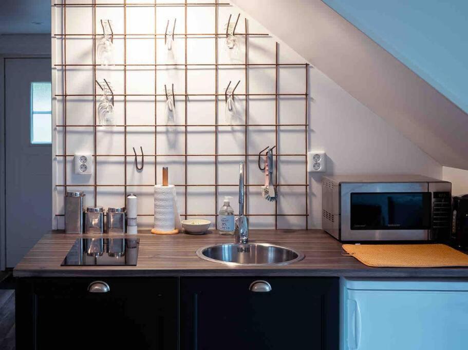 A Lovely Bright Apartment With It'S Own Entrance Kungsbacka Exteriör bild